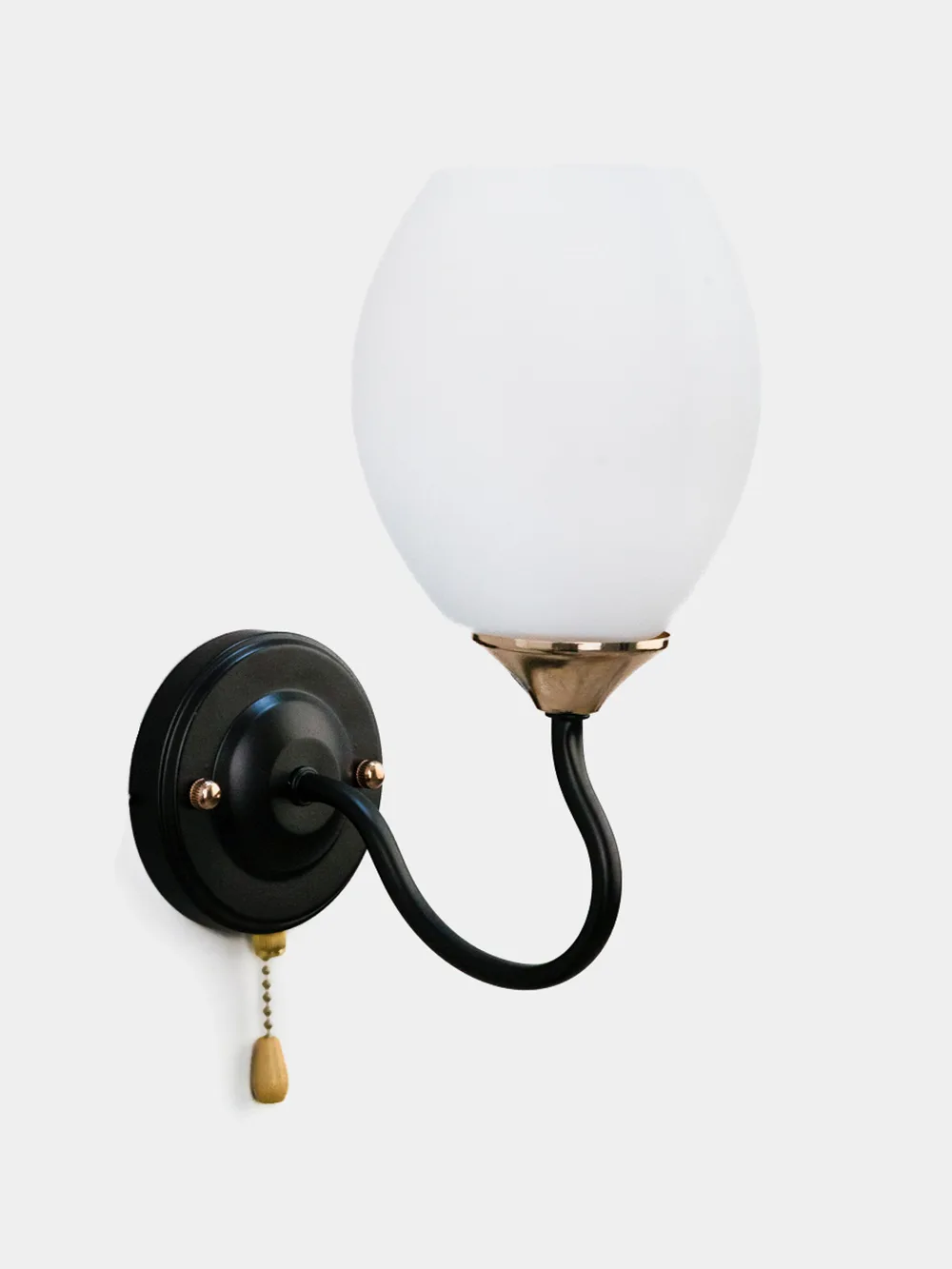 Бра настінне накладне у спальню LK-725W/1 WH/BK E27